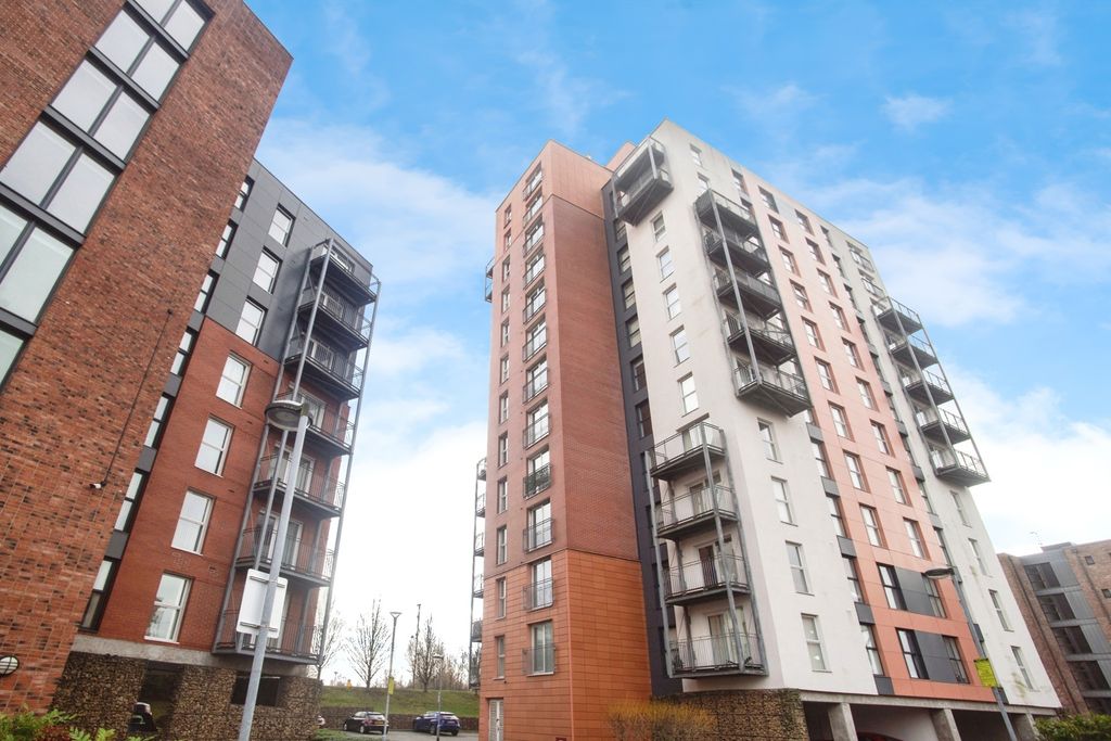 Property photo 1 of 18 Pbox-Img.Jpg