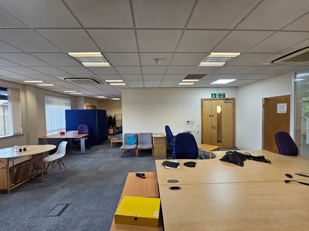 Property photo 3 of 10 Photo 10