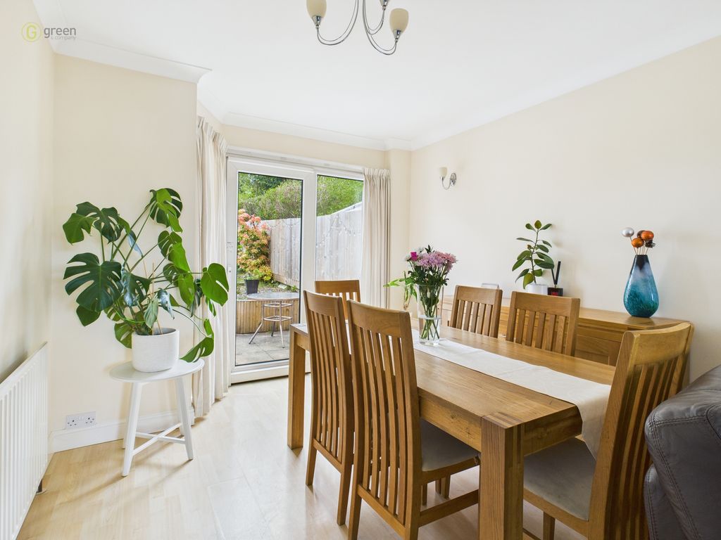 Property photo 2 of 24