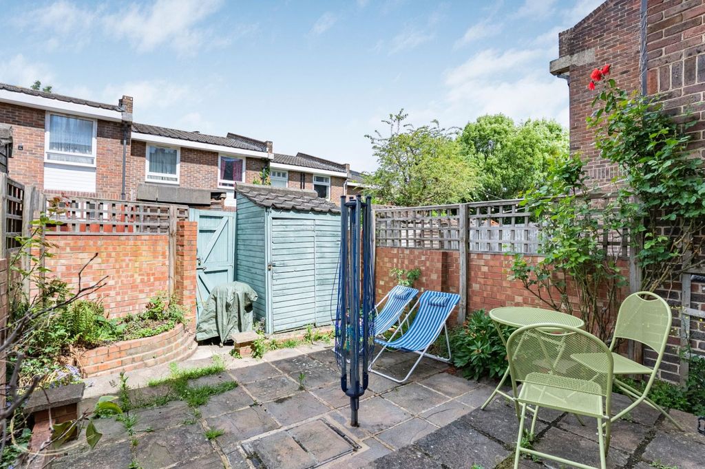 Property photo 3 of 9 Picture No. 13