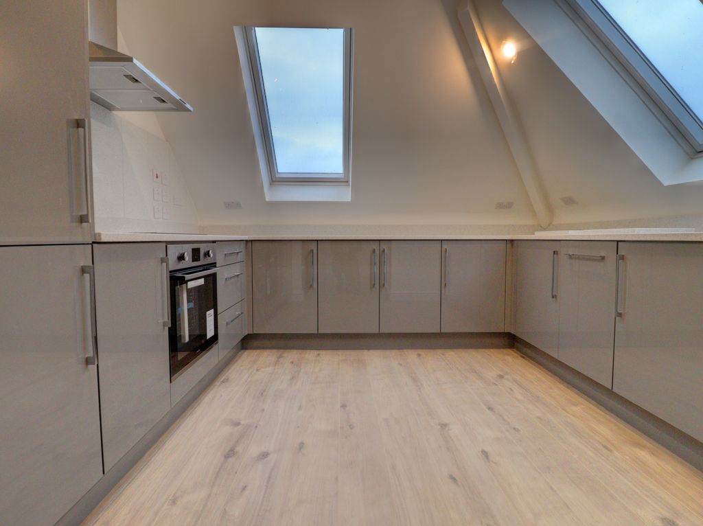 Property photo 3 of 5 Kitchen.Jpg