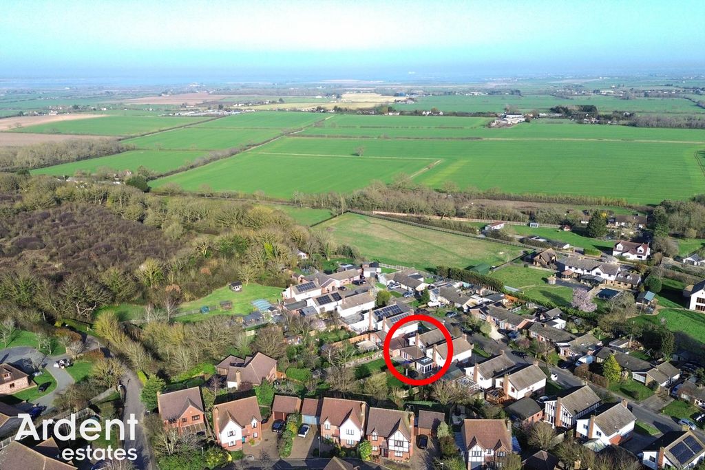 Property photo 3 of 38