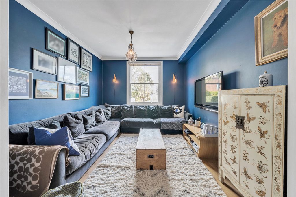 Property photo 2 of 26 Picture No. 24