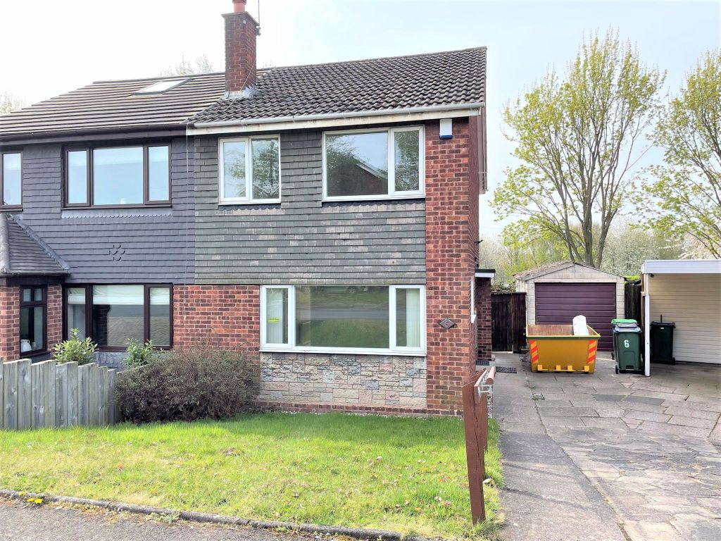 Property photo 1 of 10 3 Bedroom House For Rent