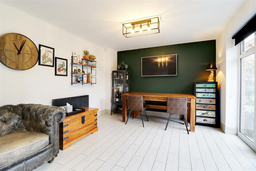 Property photo 3 of 18 Img_3649-Img_3651.Jpg