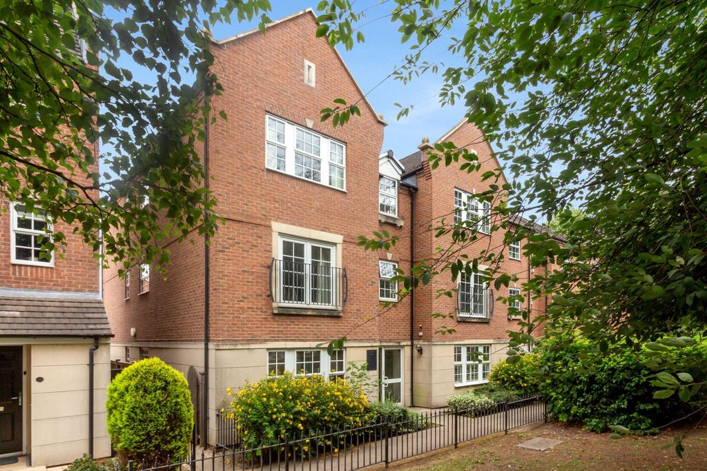 Property photo 1 of 14 Img_4195