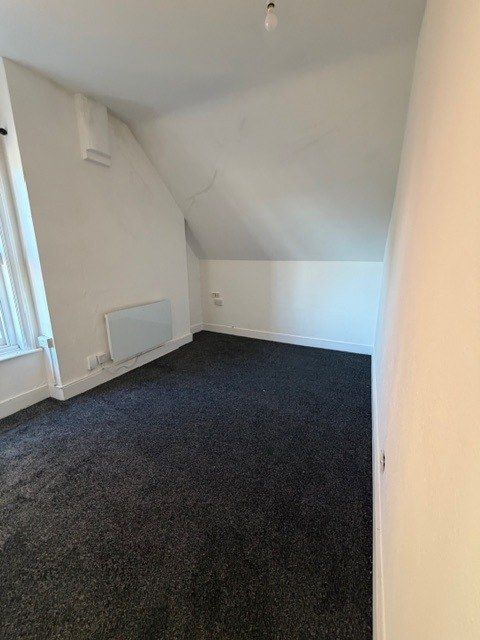 Property photo 3 of 5 Gallery