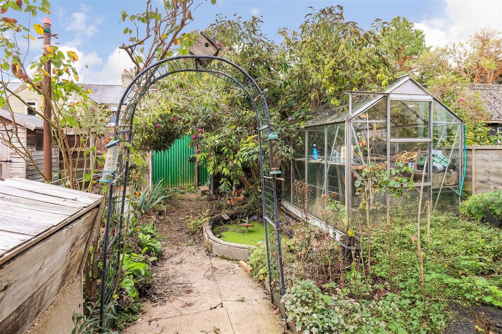 Property photo 2 of 15 Img (10).Jpg