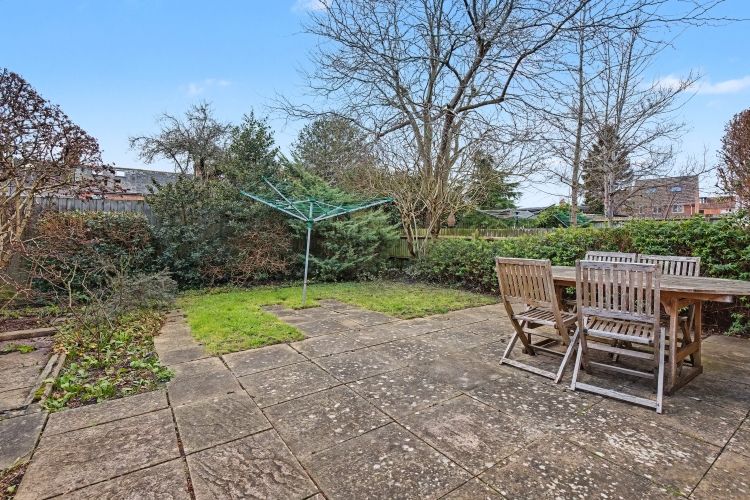 Property photo 2 of 10 320900