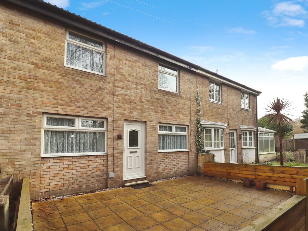 Property photo 2 of 20