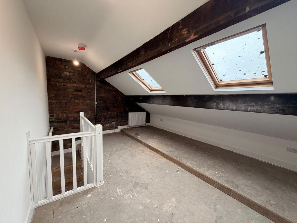 Property photo 3 of 4