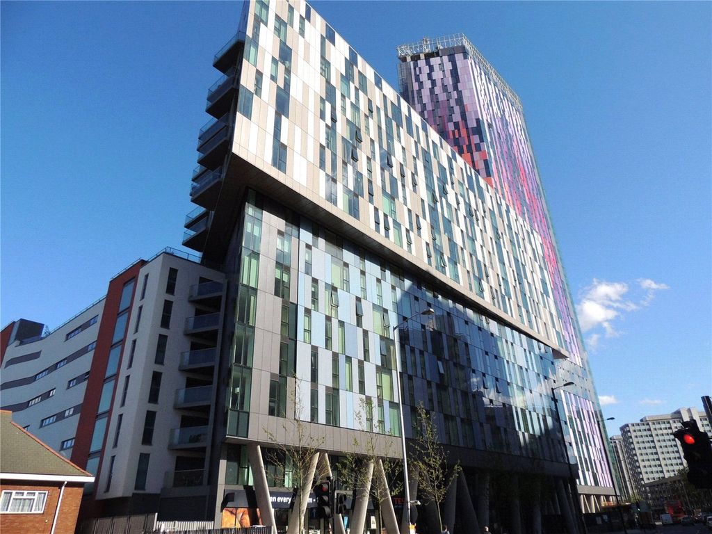 Property photo 1 of 12 Picture No. 19