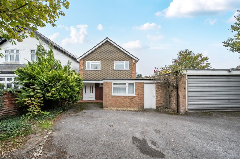 Property photo 1 of 21 1365538-1-68Ed117...