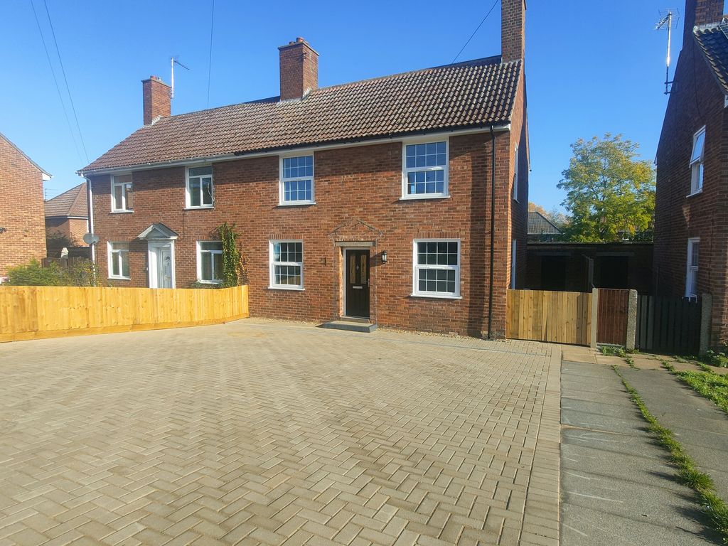 Property photo 1 of 14 Image