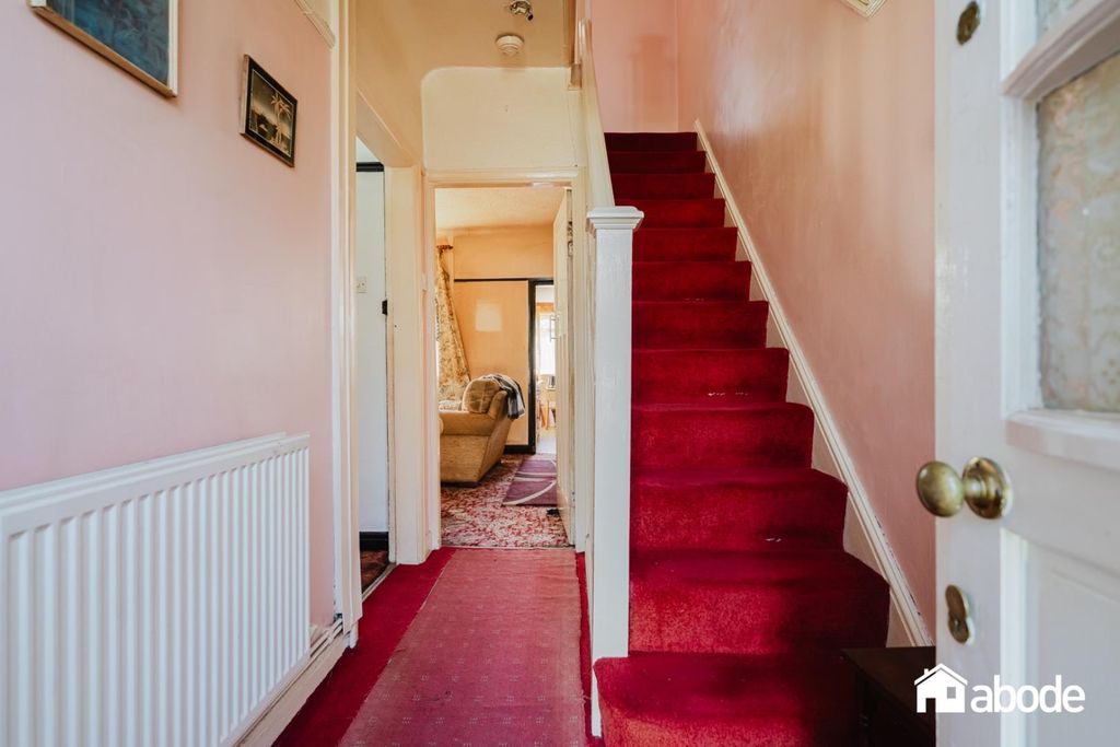 Property photo 2 of 20 Dsc08327-Hdr.Jpg