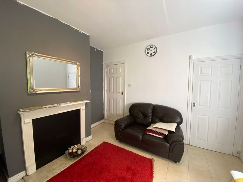 Property photo 3 of 6 Photo 9