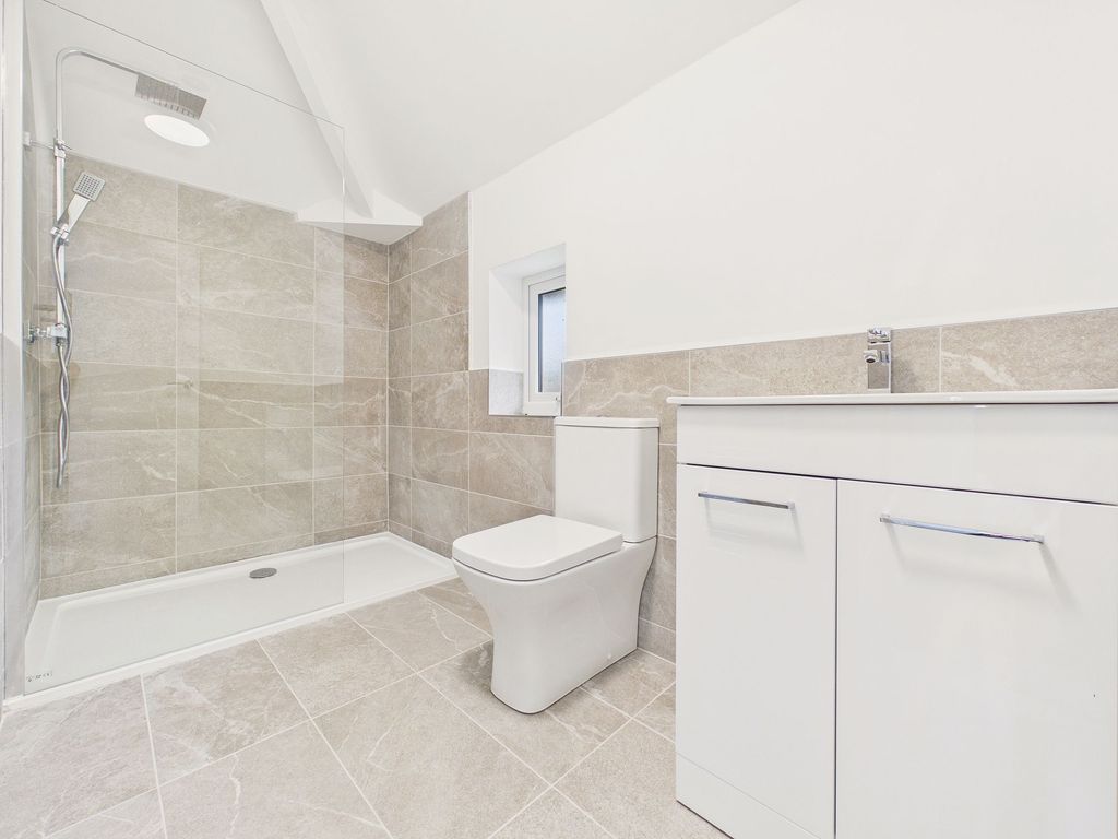 Property photo 2 of 13 Shower Room