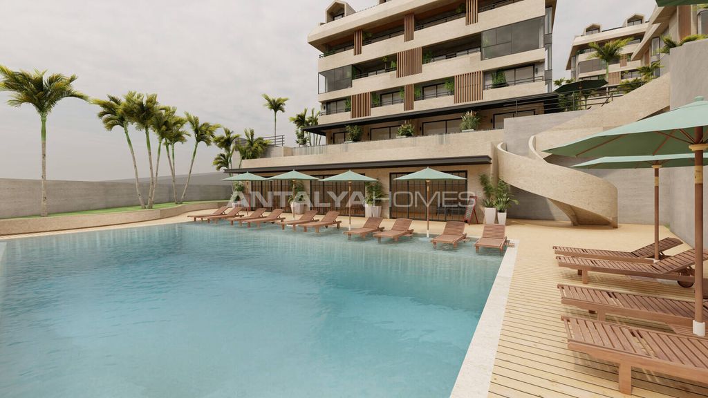 Property photo 2 of 42