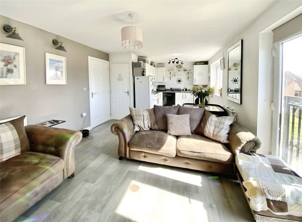 Property photo 2 of 12 Picture No. 09