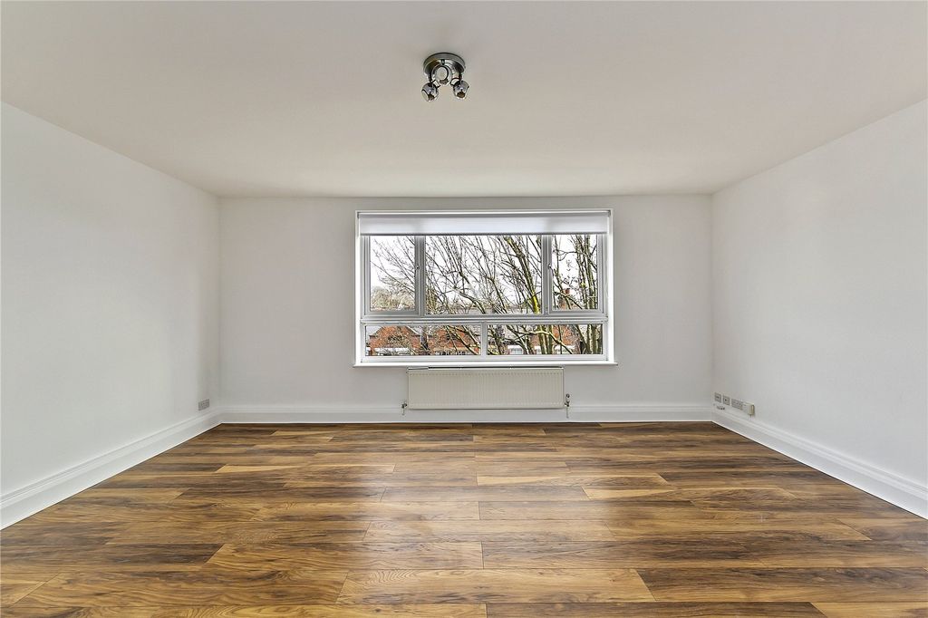 Property photo 3 of 7 Picture No. 03