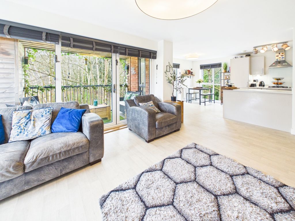 Property photo 2 of 14 Living Area