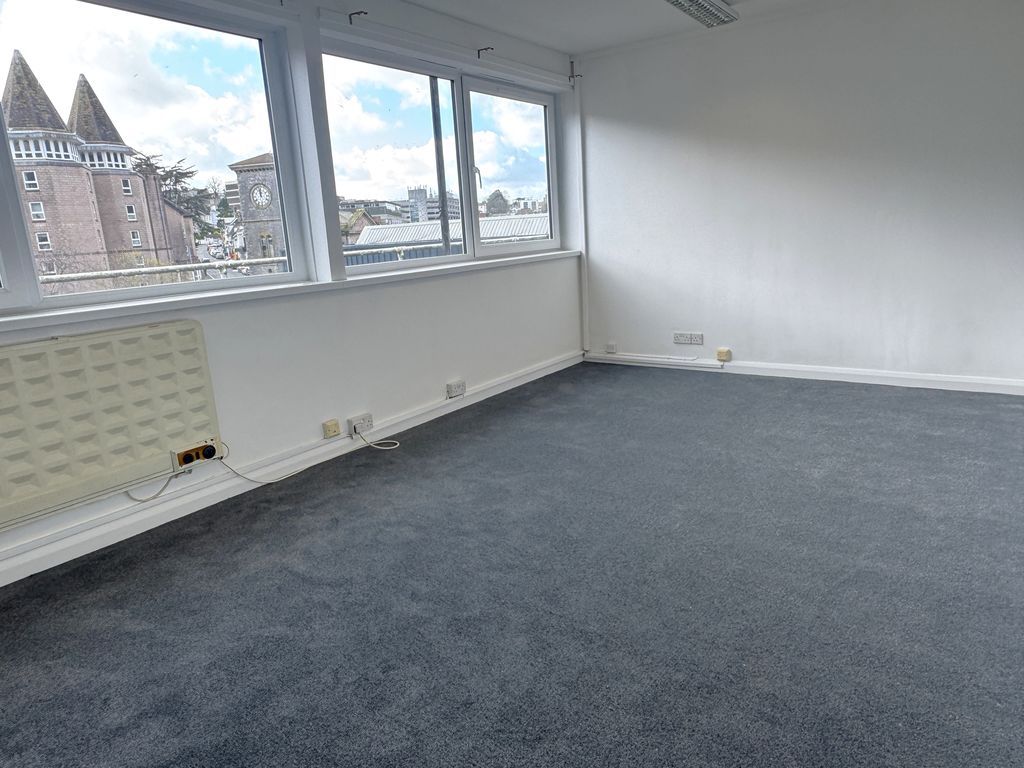 Property photo 2 of 7 Photo 2