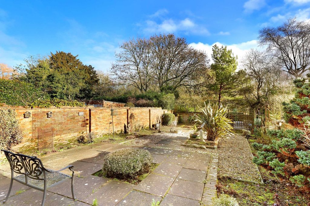 Property photo 2 of 15 Picture No. 05