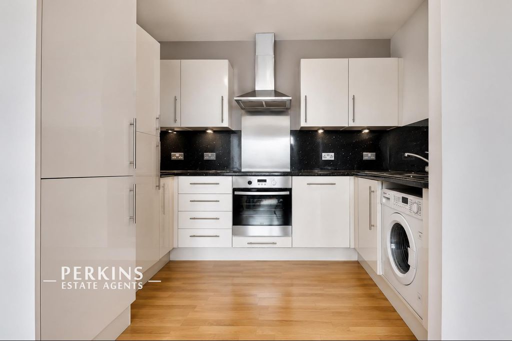 Property photo 2 of 5 Kitchen.Png