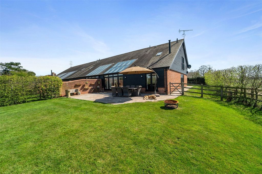 Property photo 1 of 16 Picture No. 14