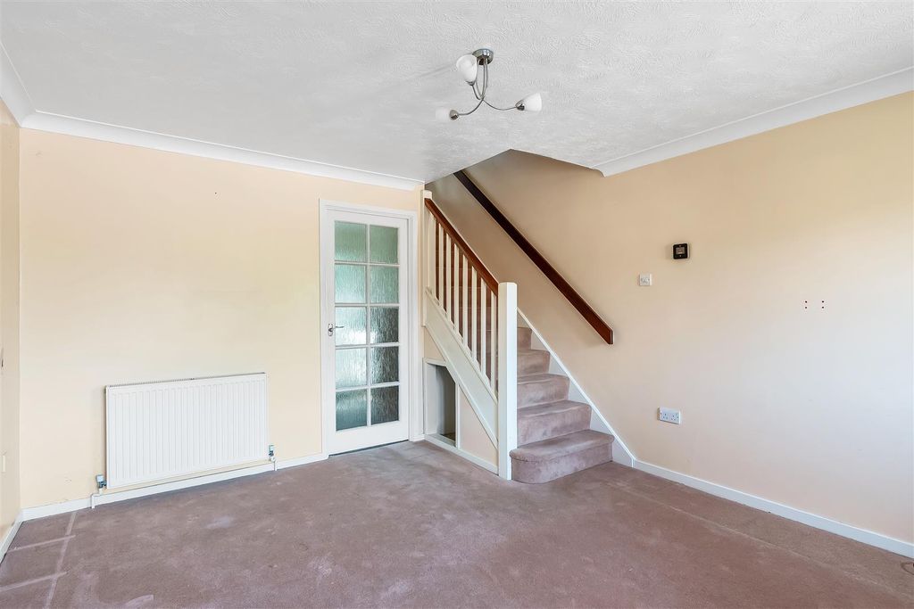 Property photo 3 of 10 49-Copperfields-3.Jpg