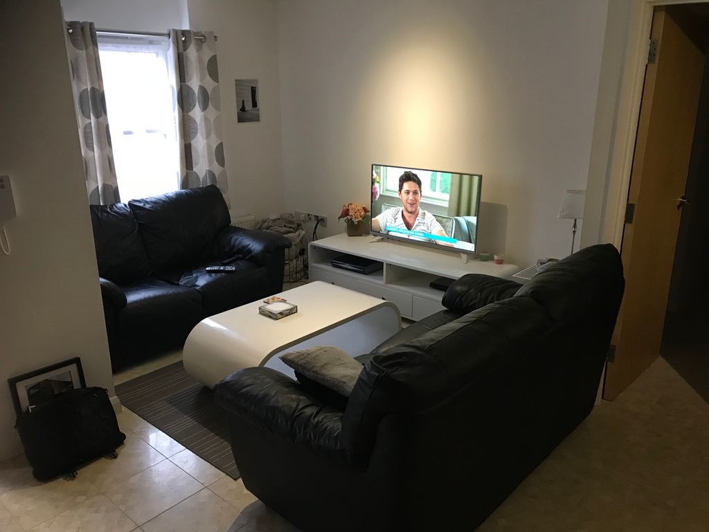 Property photo 3 of 5