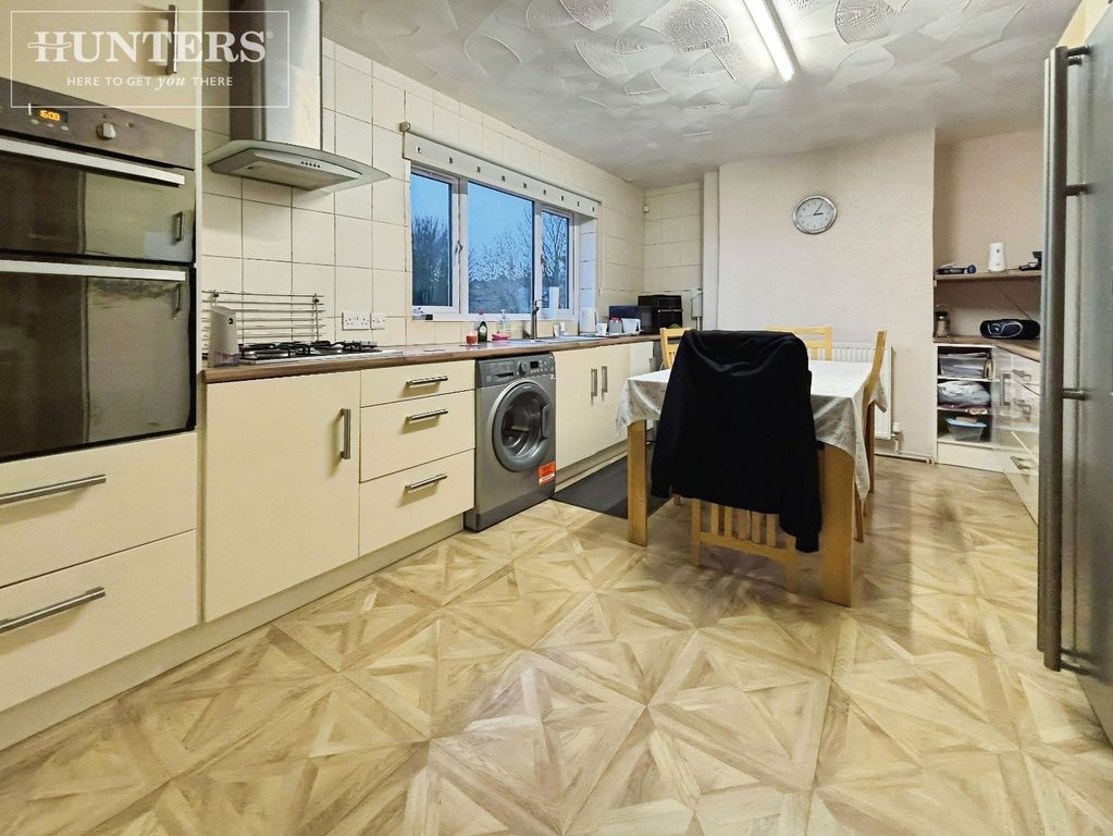 Property photo 2 of 14 Pbox-Img.Jpg