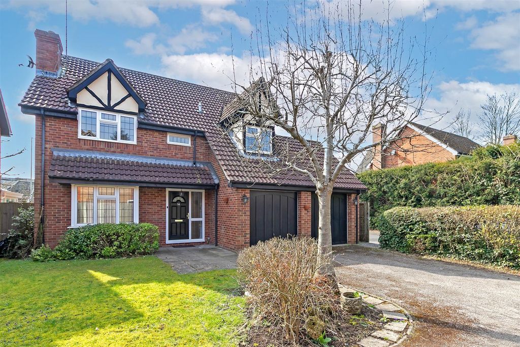 Property photo 1 of 18 14Havercroftclose-12.Jpg