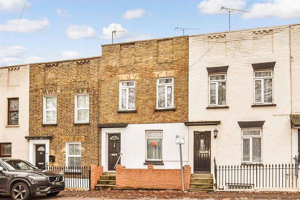 Property photo 1 of 10 External (Web)