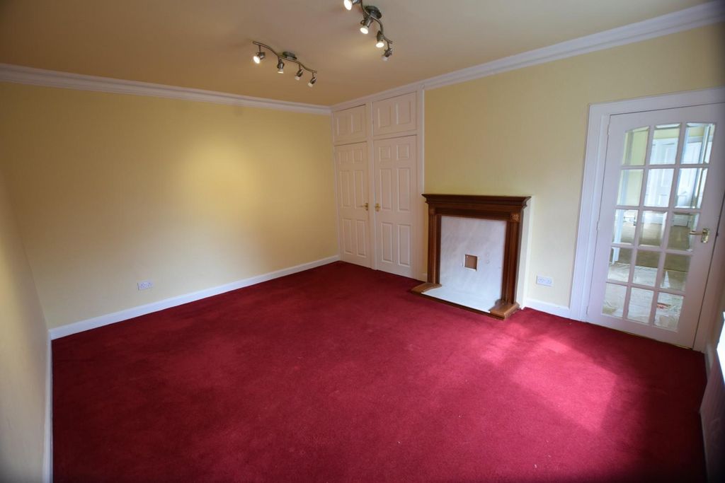 Additional image 6 of 3 bed detached house to rentFarm House, Lethangie, Kinross KY13
