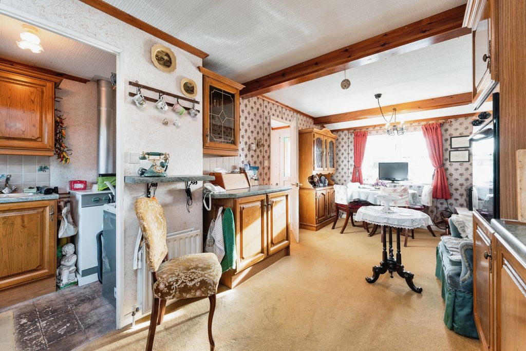 Property photo 3 of 16 Photography