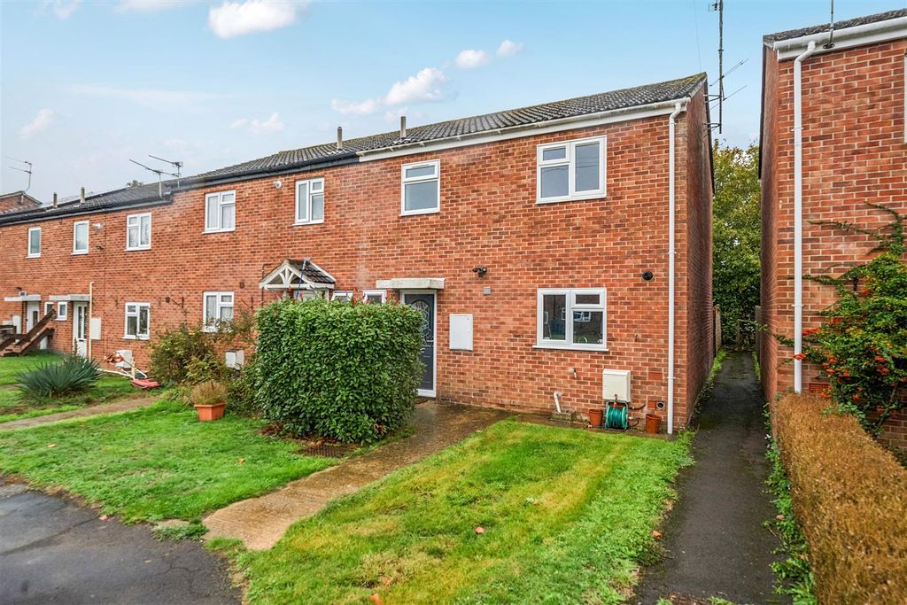 Property photo 1 of 16 1529801-3-1A1164B79B9Ab.Jpg