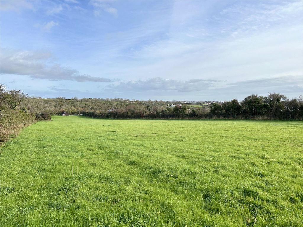 Property photo 3 of 12 Picture No. 13