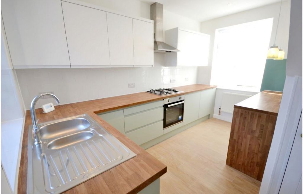 Property photo 3 of 10 Photo 3