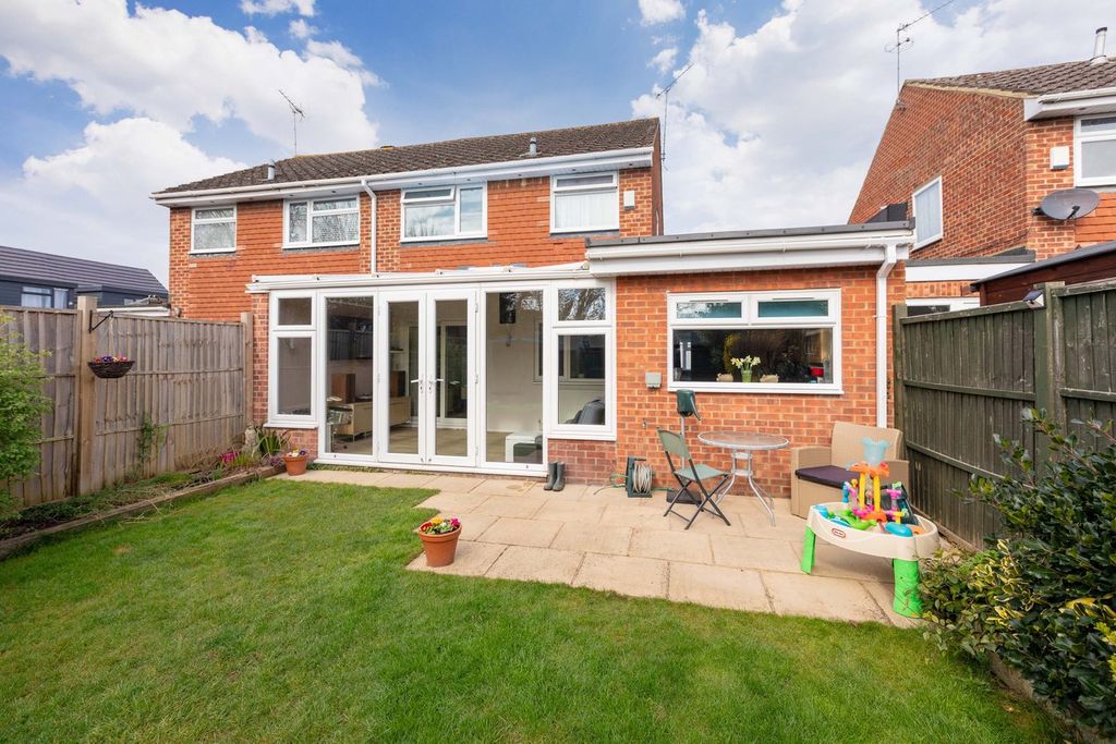 Property photo 2 of 15
