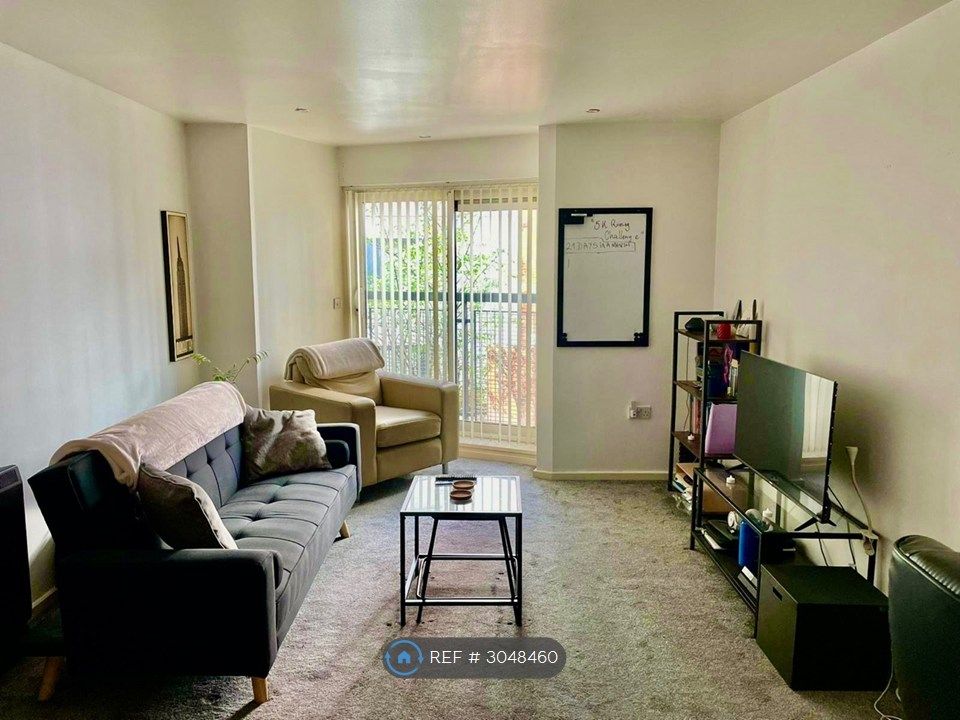 Property photo 2 of 5