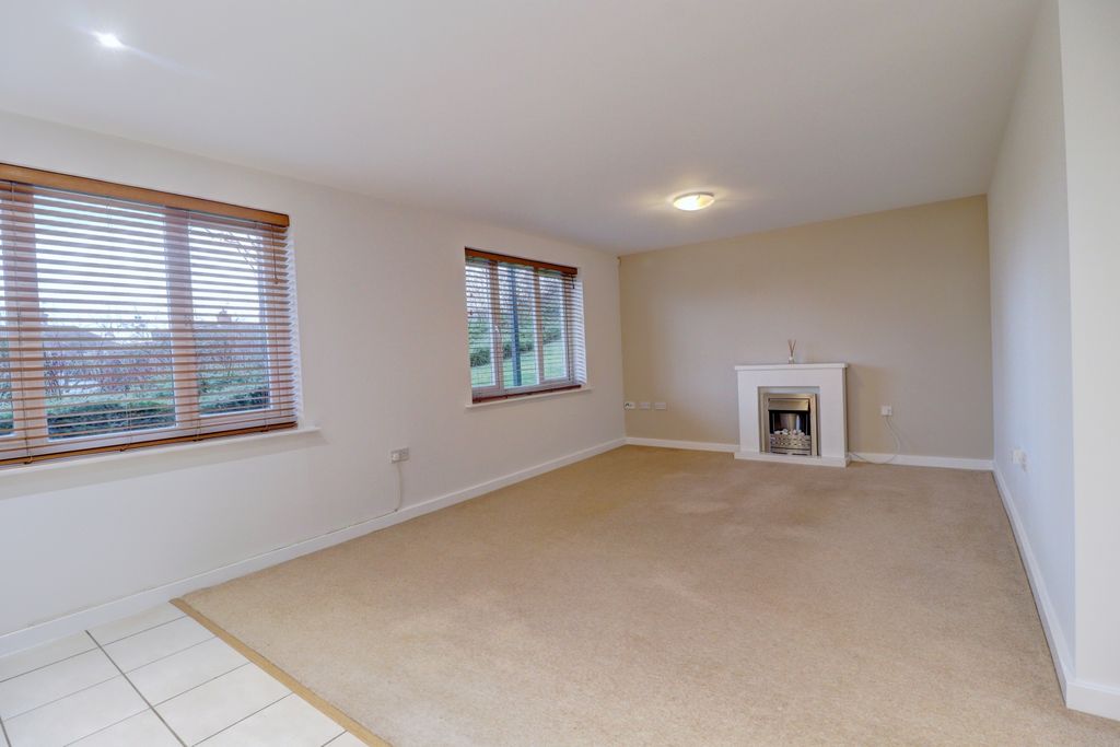 Property photo 3 of 7 Picture No. 11