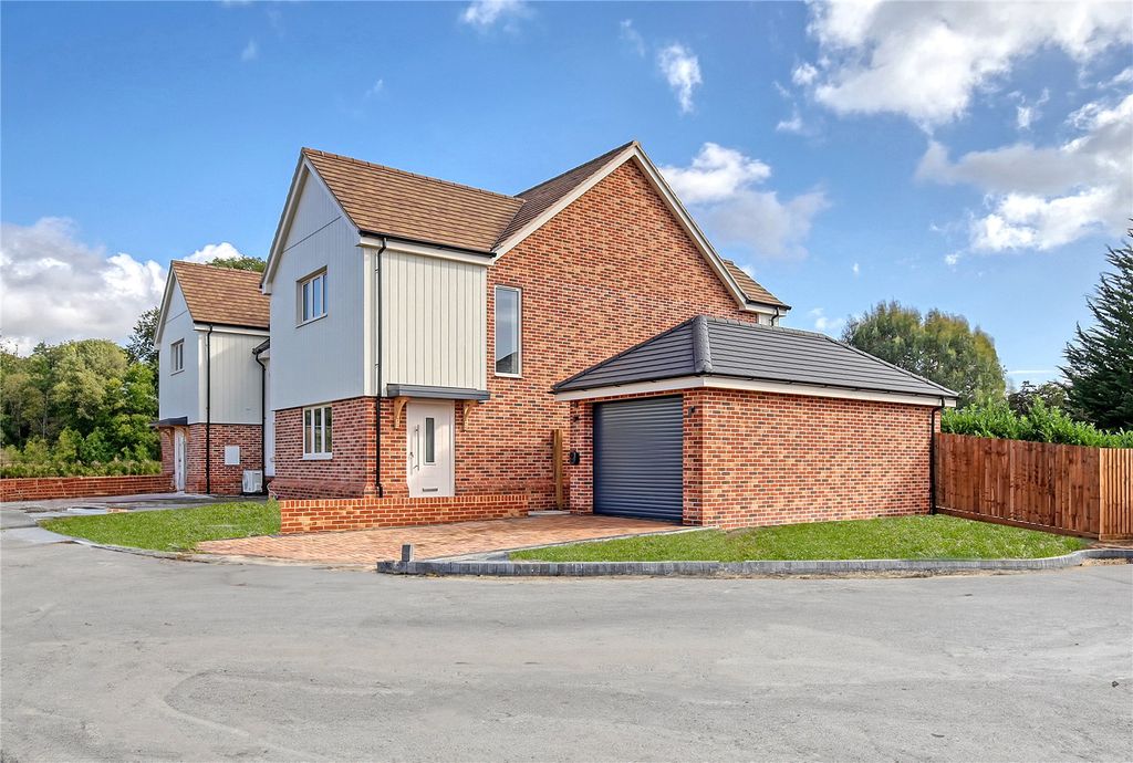 Property photo 1 of 14 Picture No. 04