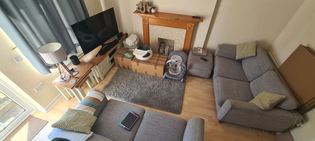 Property photo 3 of 15