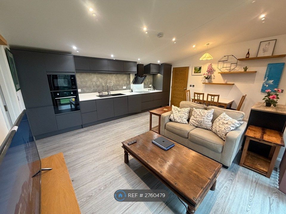 Property photo 1 of 35 Open Plan Kitchen