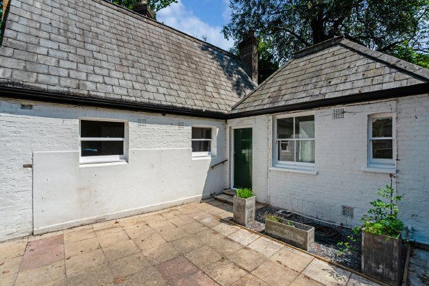 Property photo 3 of 17 Photo 3