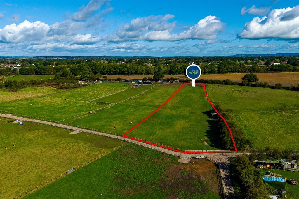 Property photo 1 of 11 Primrose Field, Frome Mill Farm, Nibley Lane, Nibl