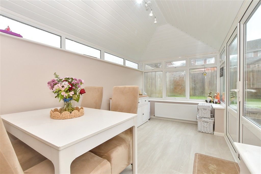 Property photo 2 of 15 Conservatory