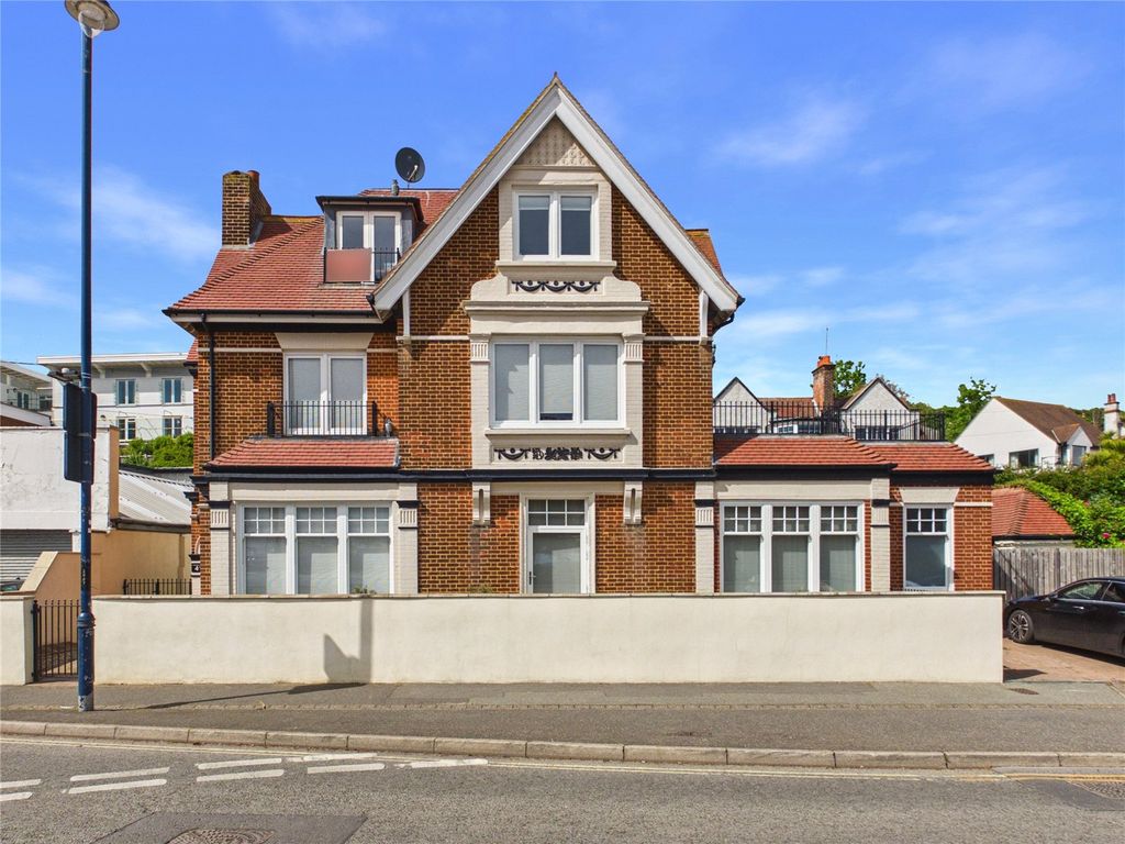 Property photo 1 of 14 Picture No. 10