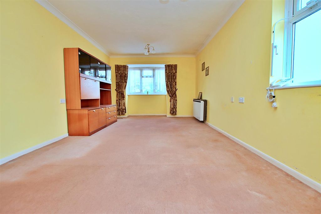 Property photo 2 of 6 Img_6955.Jpg